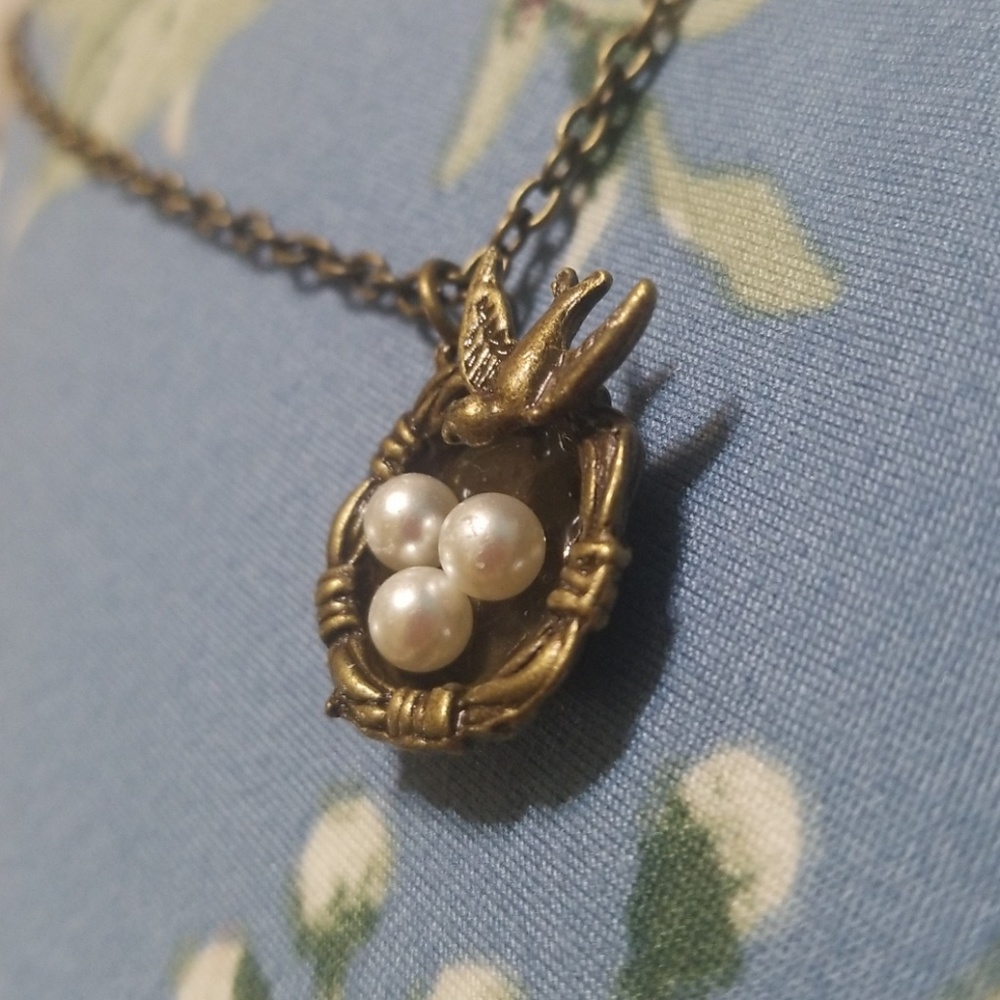 Antique Gold and Pearl Bird Nest Necklace - Picture 5 of 8